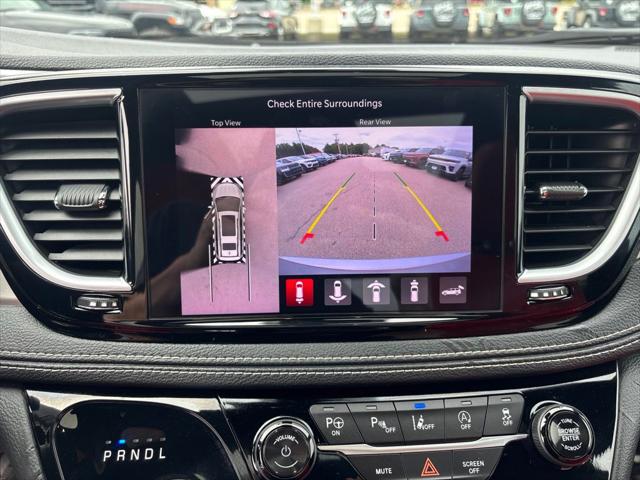 2021 Chrysler Pacifica Limited AWD