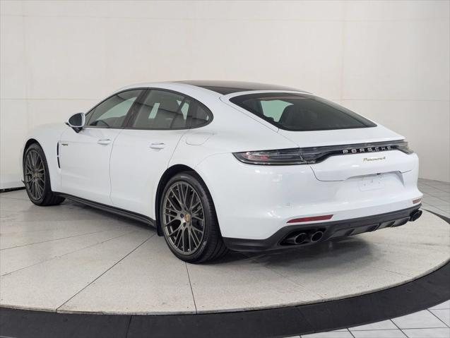 2023 Porsche Panamera E-Hybrid 4
