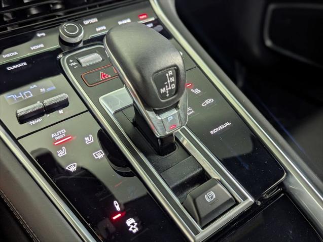 2023 Porsche Panamera E-Hybrid 4