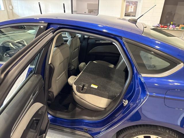 2016 Ford Fusion S