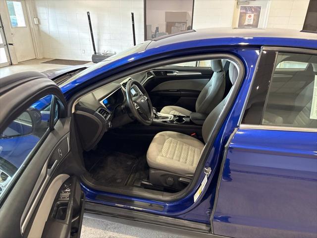2016 Ford Fusion S