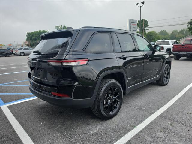 2025 Jeep Grand Cherokee Altitude 4x4 2025 Jeep Grand Cherokee Altitude 4x4