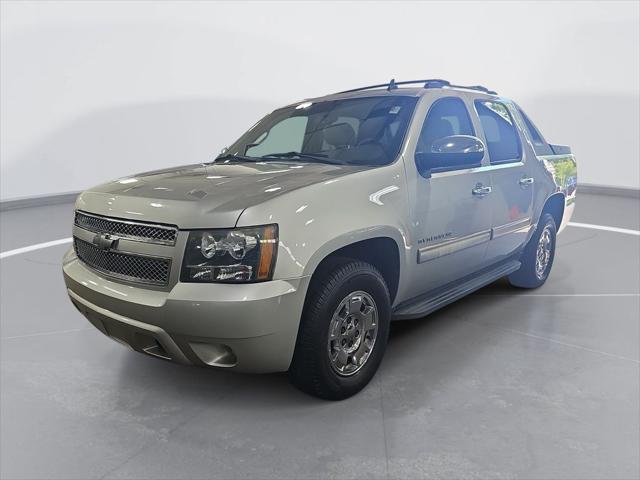 2011 Chevrolet Avalanche LS