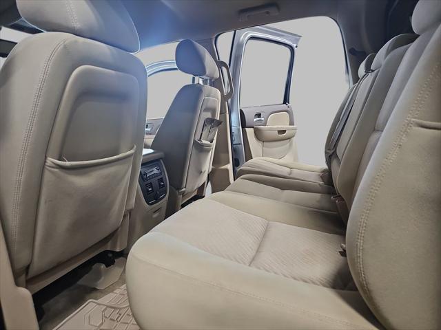 2011 Chevrolet Avalanche LS