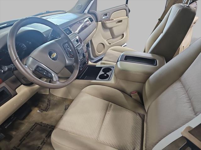 2011 Chevrolet Avalanche LS