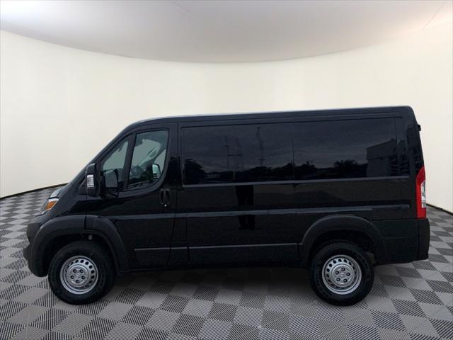 2026 Ram ProMaster Cargo Van Tradesman Low Roof 118 WB w/Pass Seat
