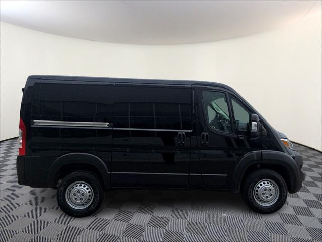 2026 Ram ProMaster Cargo Van Tradesman Low Roof 118 WB w/Pass Seat