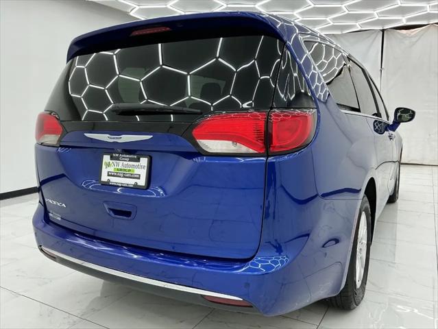 2020 Chrysler Pacifica Touring