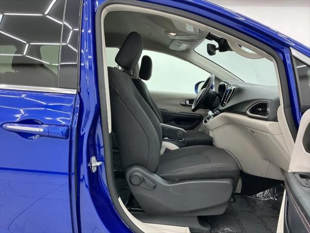 2020 Chrysler Pacifica Touring