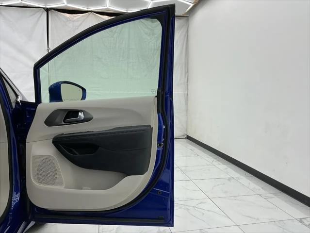 2020 Chrysler Pacifica Touring