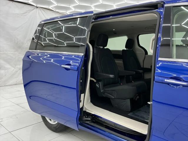 2020 Chrysler Pacifica Touring