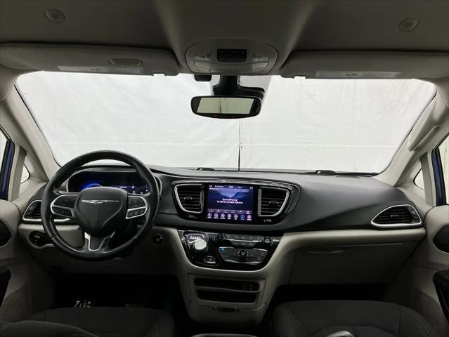 2020 Chrysler Pacifica Touring