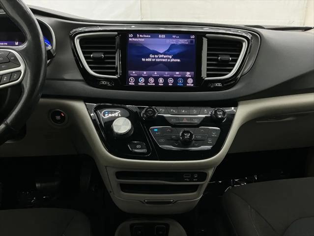 2020 Chrysler Pacifica Touring