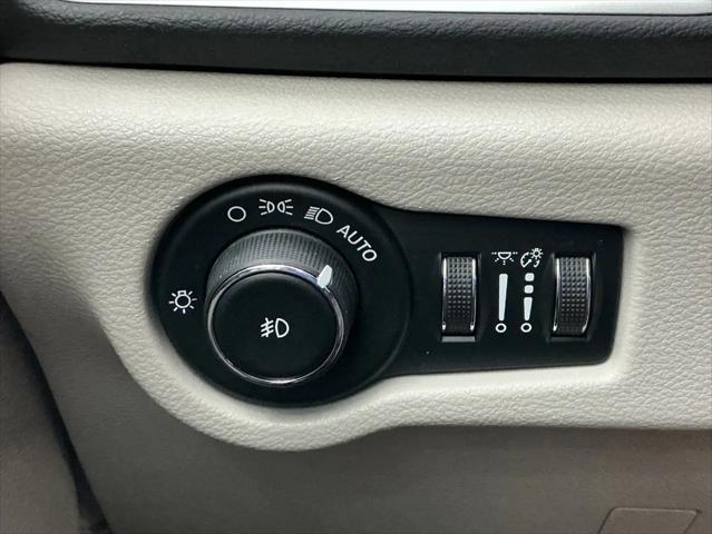 2020 Chrysler Pacifica Touring