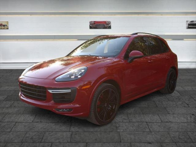 2016 Porsche Cayenne GTS