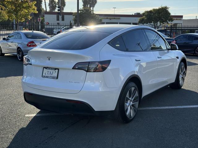 2023 Tesla Model Y Long Range Dual Motor All-Wheel Drive