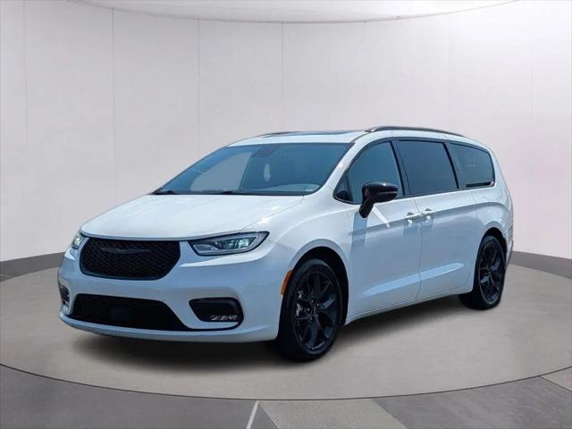 2025 Chrysler Pacifica Limited for sale in Jackson, MS