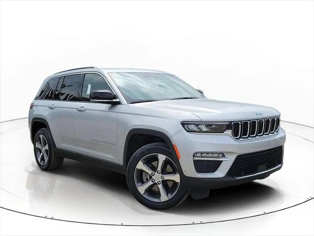 2025 Jeep Grand Cherokee Base for sale in Chicago, IL