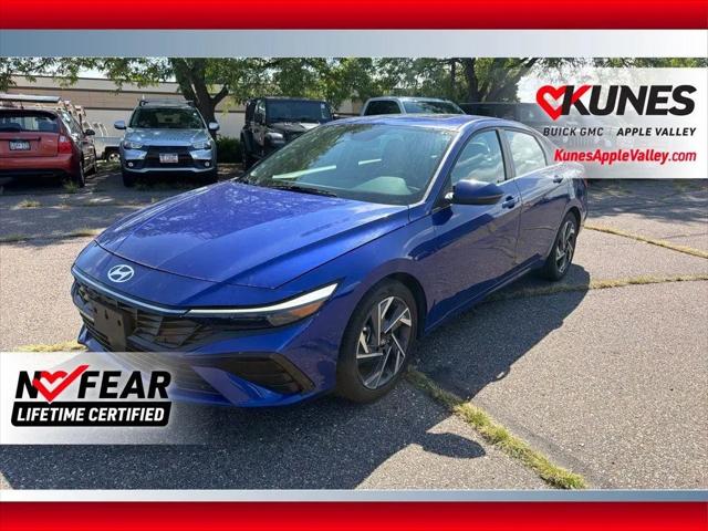 2025 Hyundai Elantra Limited for sale in Apple Valley, MN