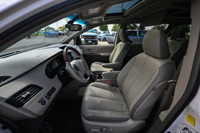 2011 Toyota Sienna Limited 7-Passenger