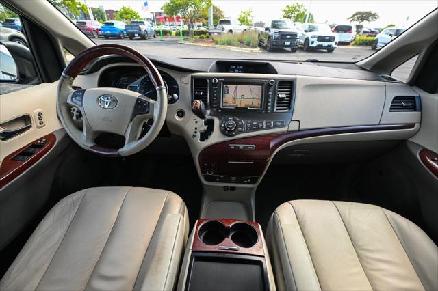 2011 Toyota Sienna Limited 7-Passenger