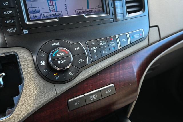 2011 Toyota Sienna Limited 7-Passenger