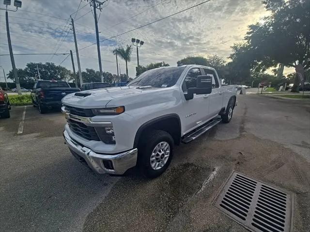 2025 Chevrolet Silverado 2500HD 4WD Crew Cab Standard Bed LT for sale in West Palm Beach, FL