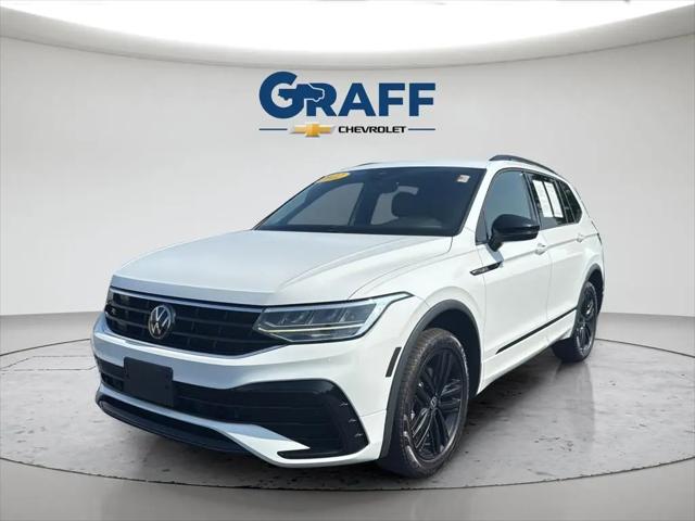 2022 Volkswagen Tiguan 2.0T SE R-Line Black for sale in Burns Harbor, IN