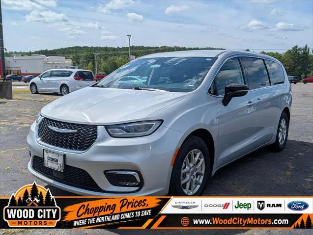 2024 Chrysler Pacifica Touring L for sale in Cloquet, MN