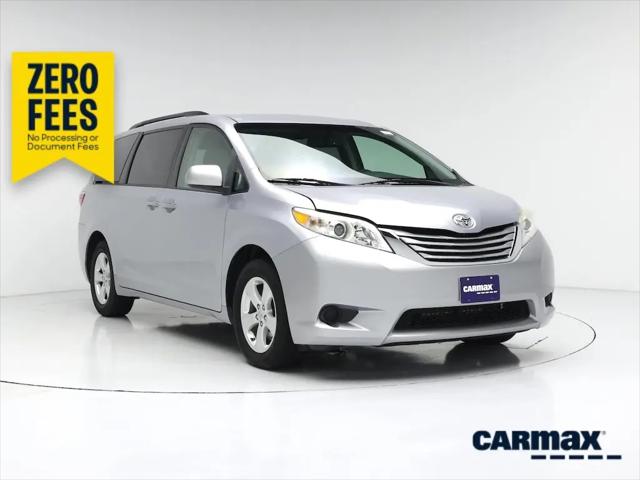 2015 Toyota Sienna LE 7 Passenger for sale in Waukesha, WI