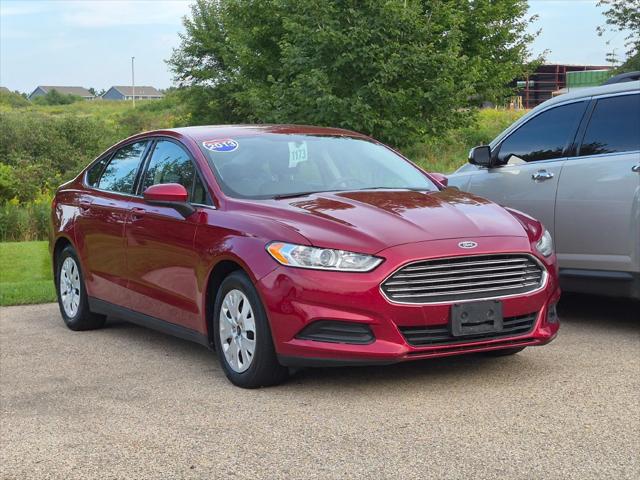2013 Ford Fusion S for sale in Belleville, WI