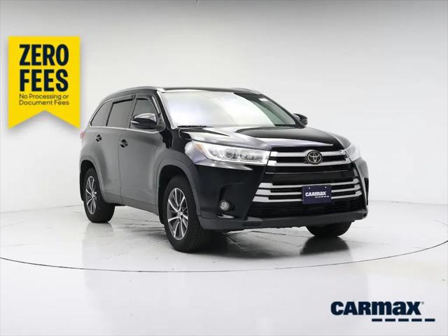 2019 Toyota Highlander XLE for sale in Columbus, OH