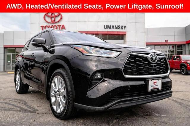 2021 Toyota Highlander Limited for sale in Milwaukee, WI