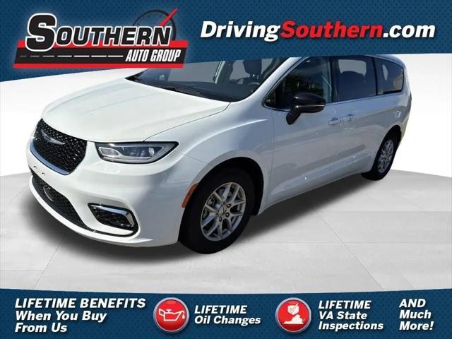 2024 Chrysler Pacifica Touring L for sale in Virginia Beach, VA