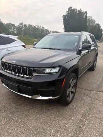 2023 Jeep Grand Cherokee L Limited 4x4 for sale in Holland, MI