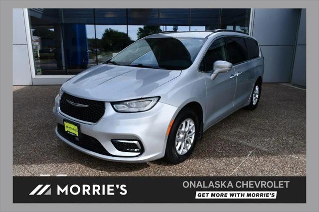 2022 Chrysler Pacifica Touring L for sale in Onalaska, WI