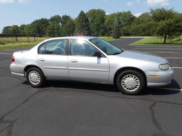 2005 Chevrolet Classic Fleet 4dr Sedan for sale in Tremont, IL