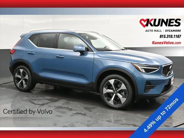 2025 Volvo XC40 B5 Core Bright Theme for sale in Sycamore, IL