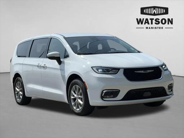 2023 Chrysler Pacifica Touring L AWD for sale in Manistee, MI