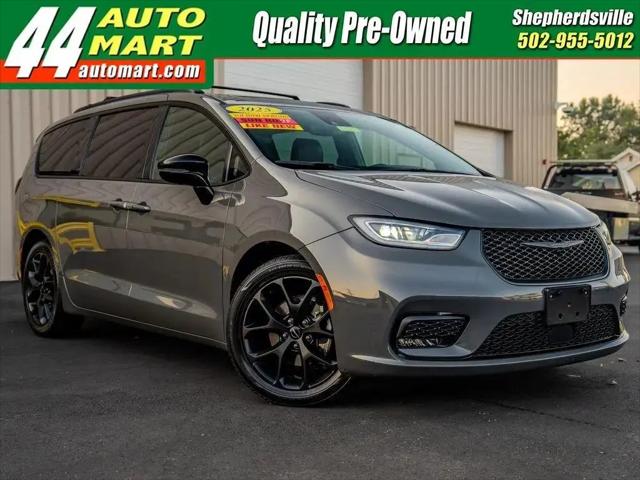 2025 Chrysler Pacifica Limited for sale in Shepherdsville, KY