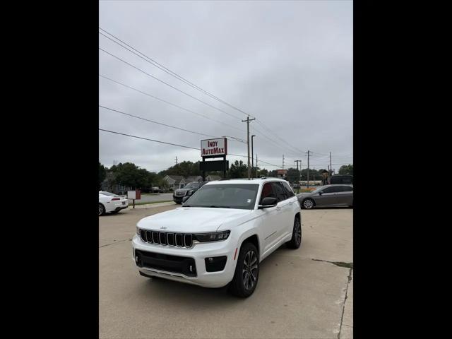 2022 Jeep Grand Cherokee Overland 4x4 for sale in Kokomo, IN