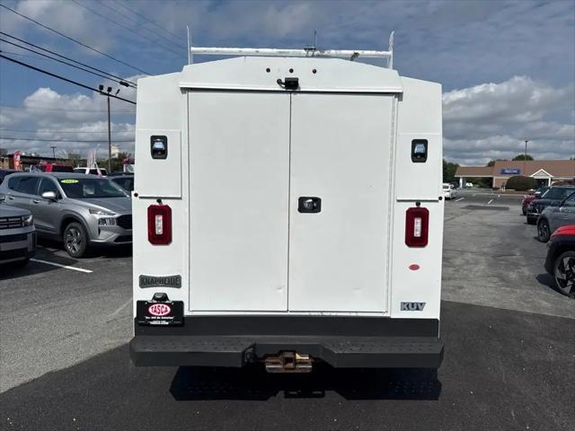 2020 Ford Transit Cutaway Base