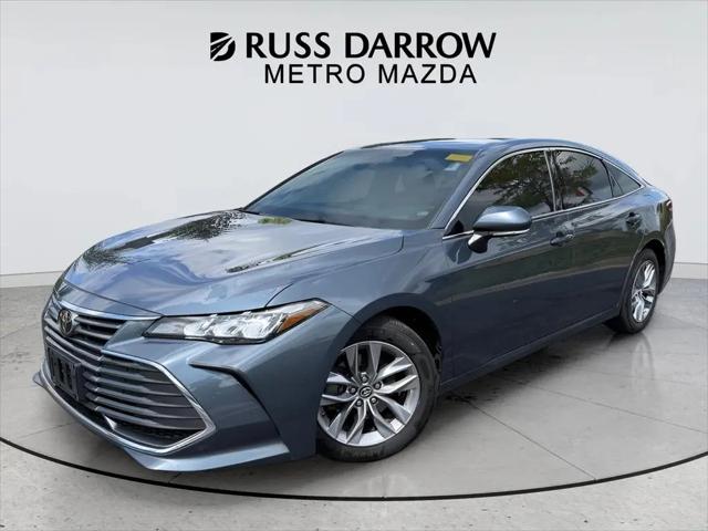 2019 Toyota Avalon XLE for sale in Milwaukee, WI