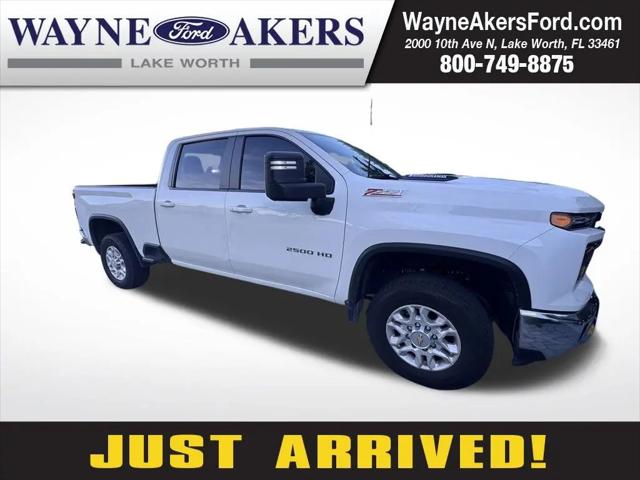 2024 Chevrolet Silverado 2500HD 4WD Crew Cab Standard Bed LT for sale in Lake Worth, FL