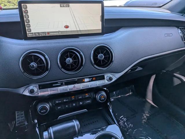 2023 Kia Stinger GT-Line