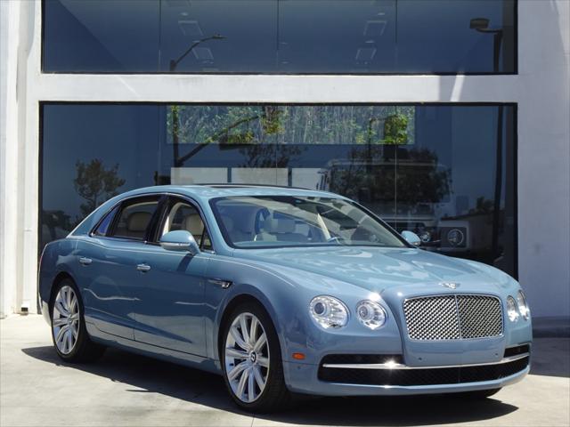 2014 Bentley Flying Spur Sedan