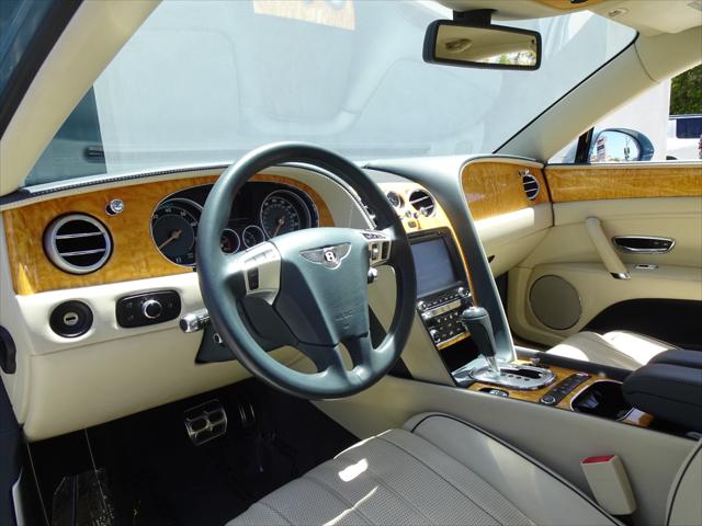 2014 Bentley Flying Spur Sedan