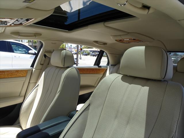 2014 Bentley Flying Spur Sedan
