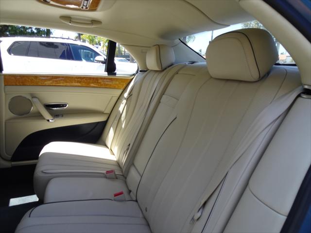 2014 Bentley Flying Spur Sedan