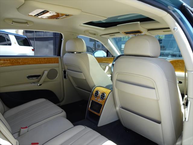 2014 Bentley Flying Spur Sedan